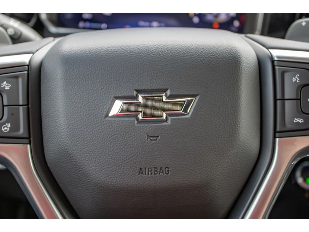 New 2026 Summit White Chevrolet LT Trail Boss image 46