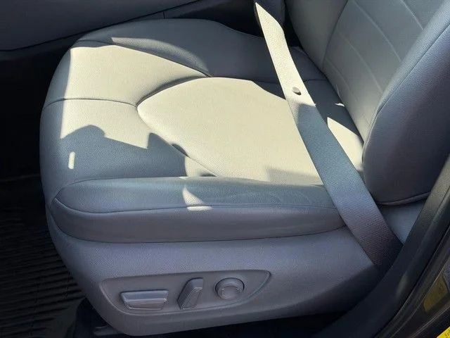Used 2022 Gray Toyota XLE image 21