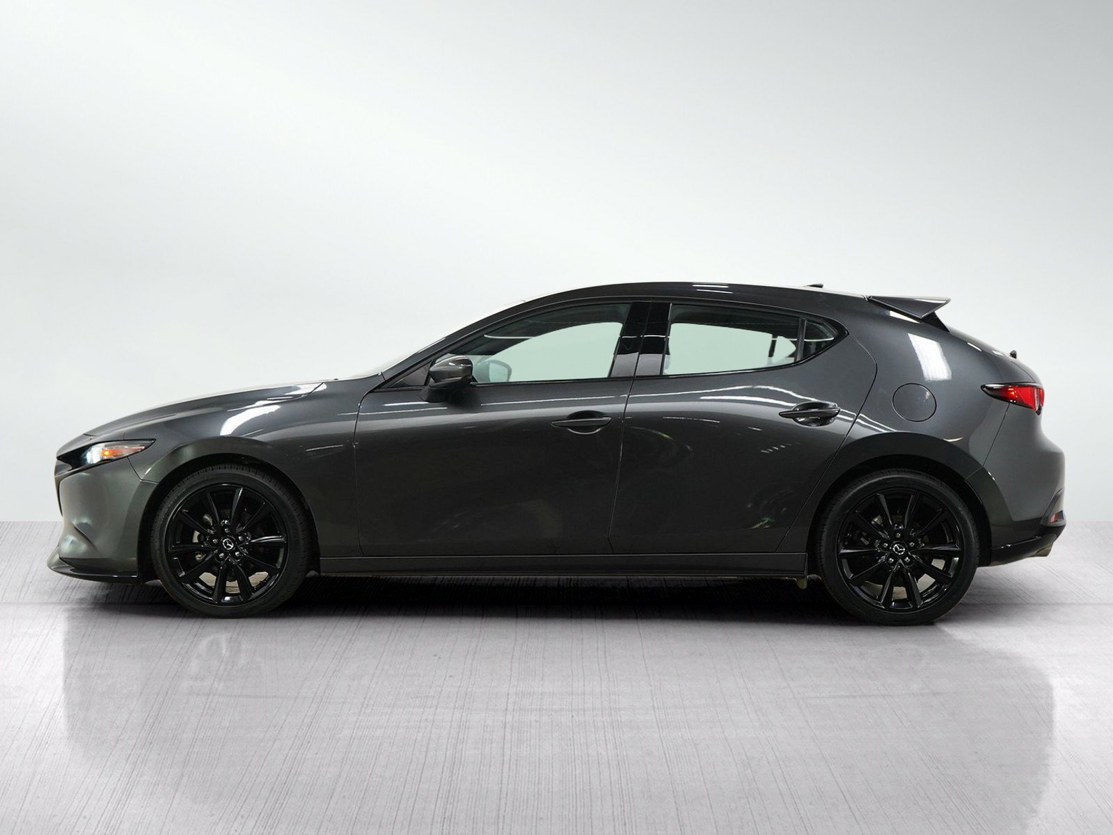 Used 2024 Mazda Mazda3 Premium with VIN JM1BPAMM2R1711312 for sale in Burnsville, Minnesota