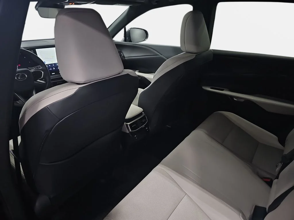 Used 2024 Black Lexus 350 Premium image 13