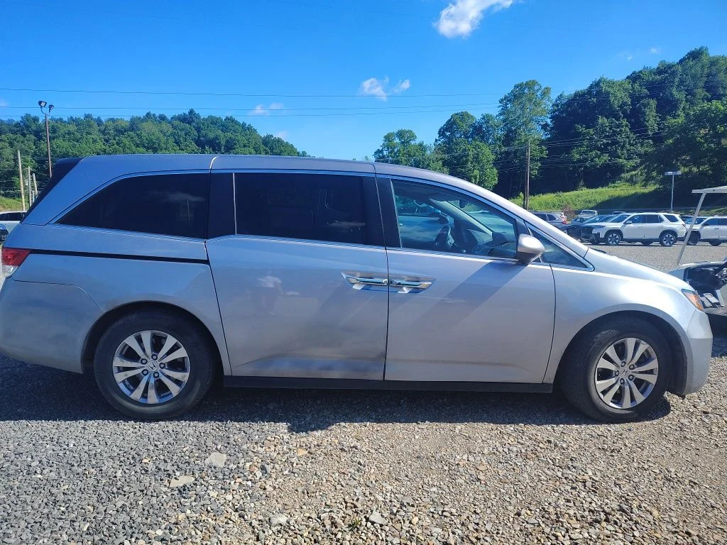 Used 2016 Silver Honda EX-L image 5