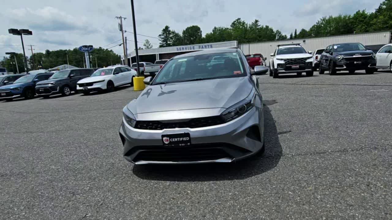 Used 2024 Steel Gray Kia LXS image 4