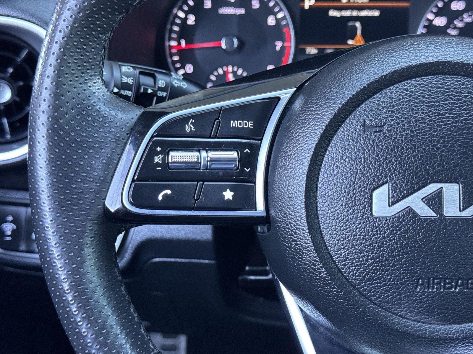 2023 Kia Forte GT-Line - Photo 18