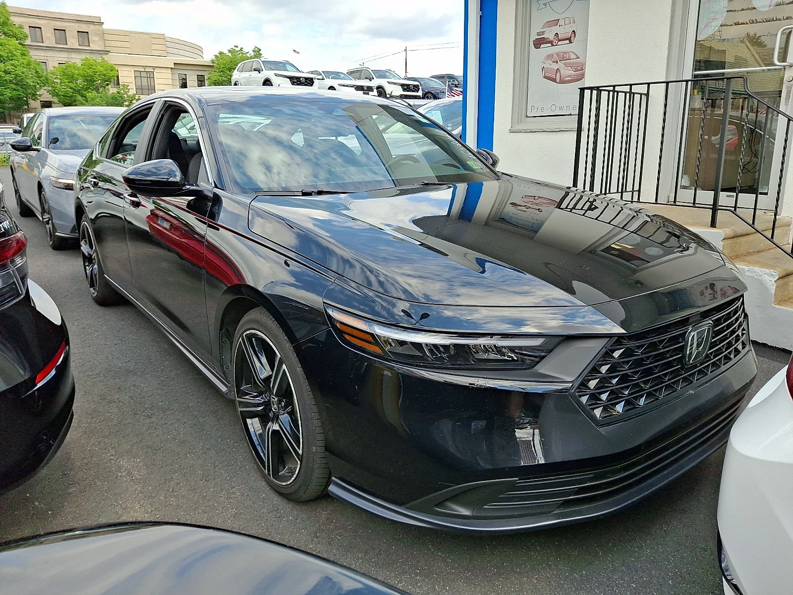Used 2025 Crystal Black Pearl Honda Sport image 2