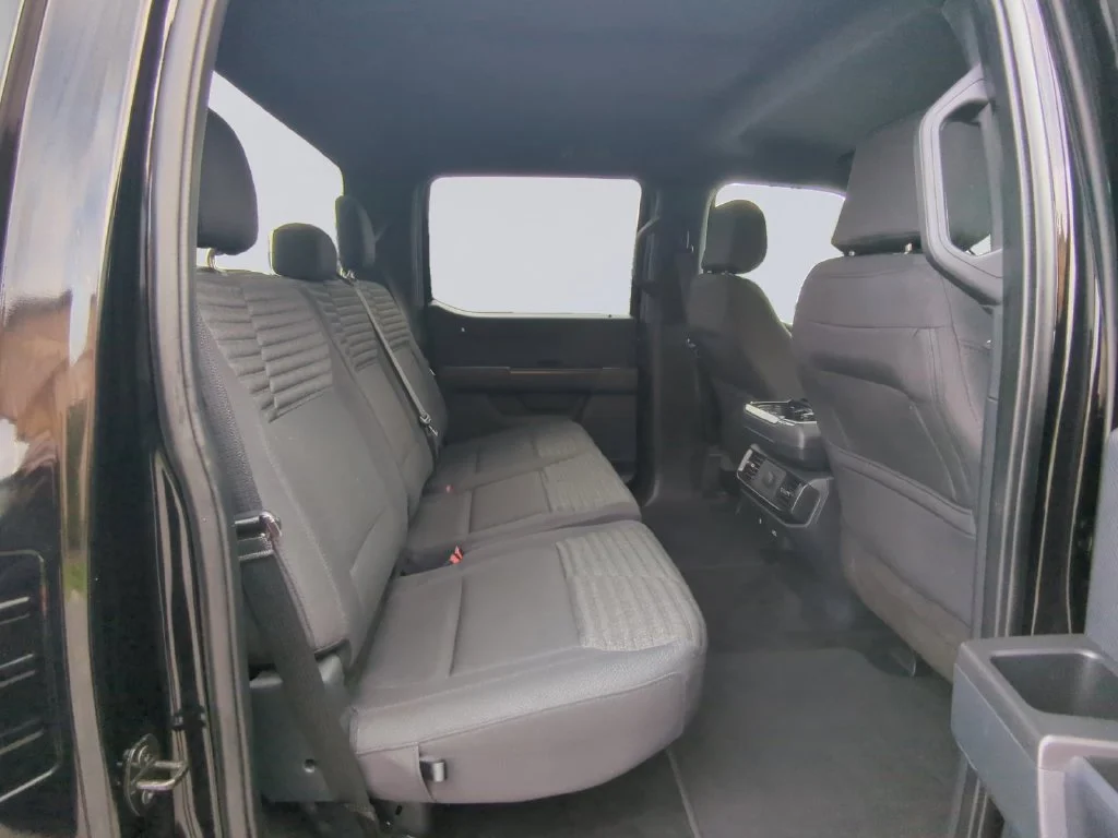 Used 2022 Black Ford XL image 20