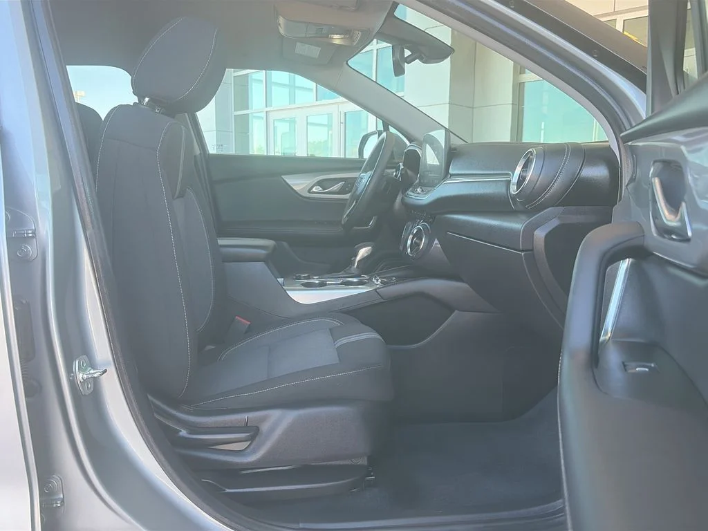 Used 2024 Gray Chevrolet LT image 29