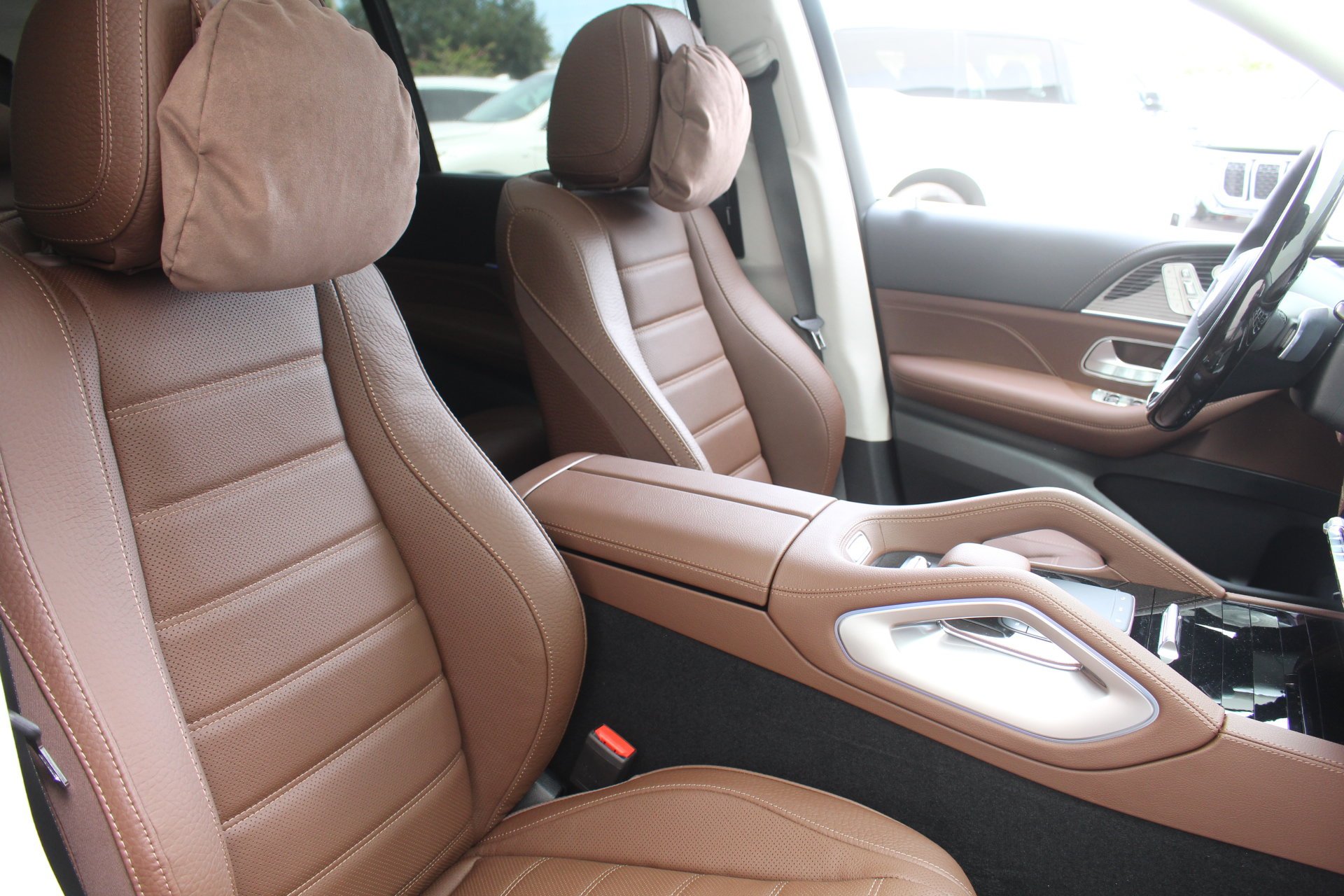 New 2026 POLAR WHITE Mercedes-Benz GLS 450 image 22