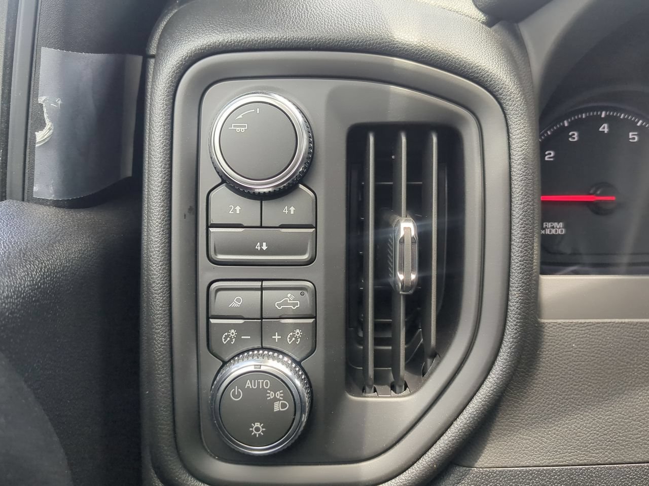 2026 GMC Sierra 2500HD Pro - Photo 17