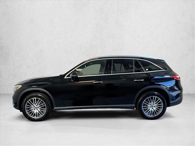 New 2026 Black Mercedes-Benz GLC 300 image 37