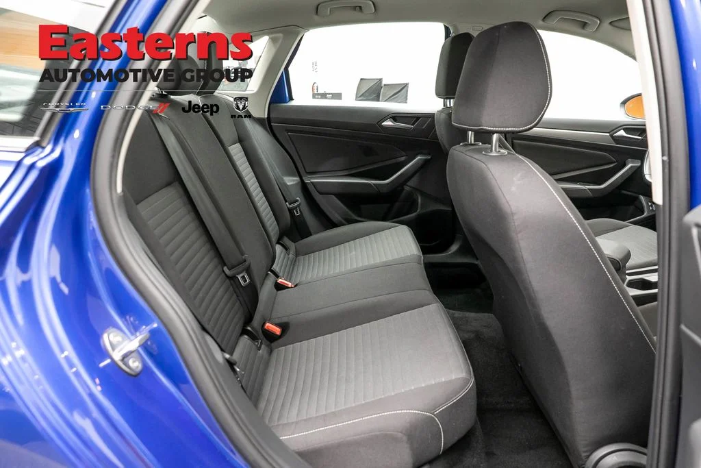 Used 2023 Black GMC SLE image 50