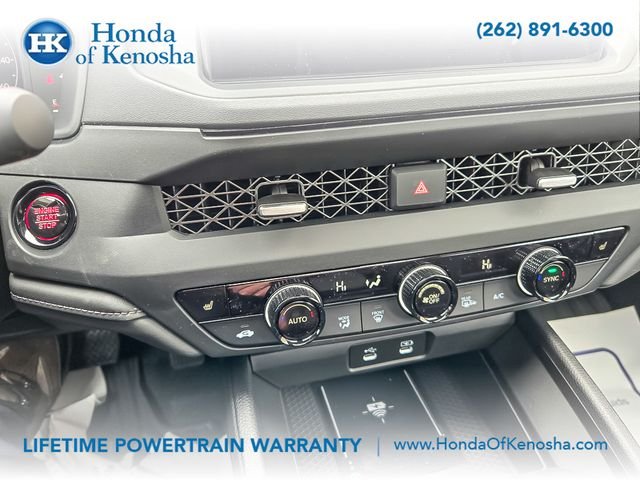 New 2026 Solar Silver Metallic Honda SE image 17