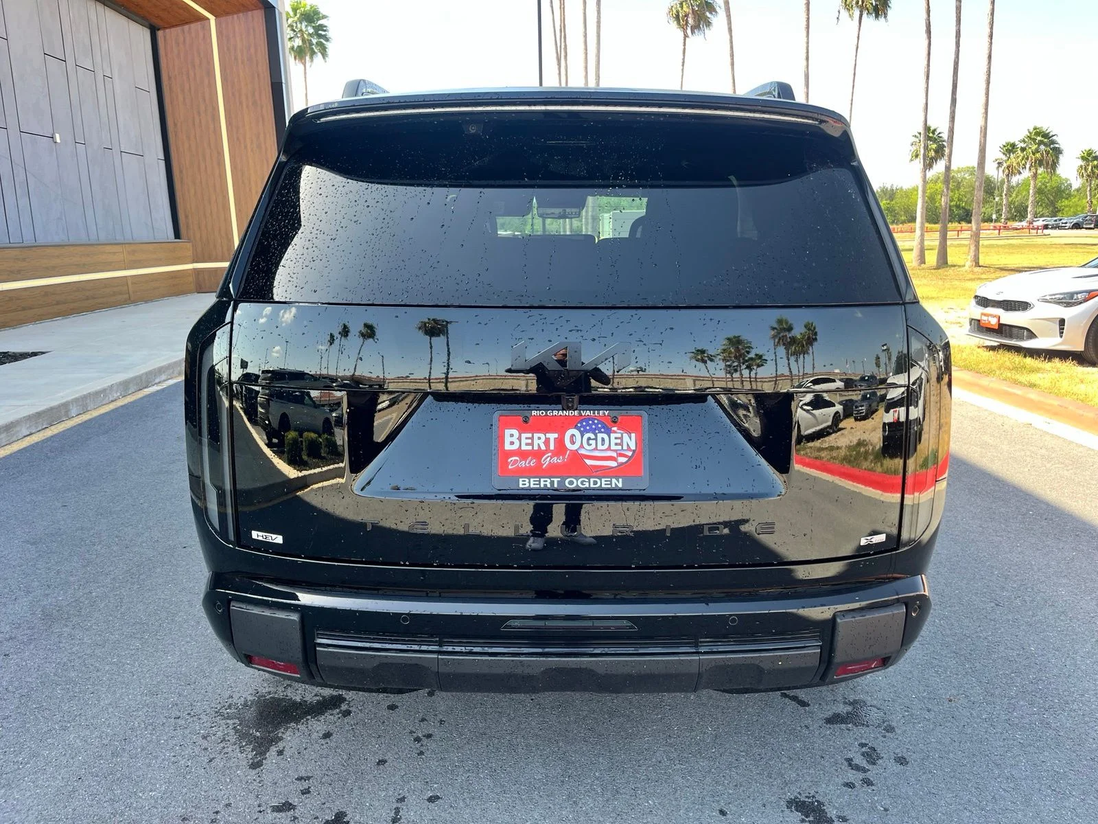 New 2027 Black Kia X-Line SX Prestige image 6