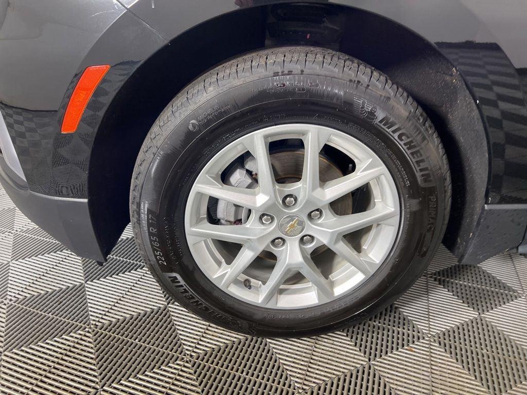 Used 2024 Black Metallic Chevrolet LT image 25