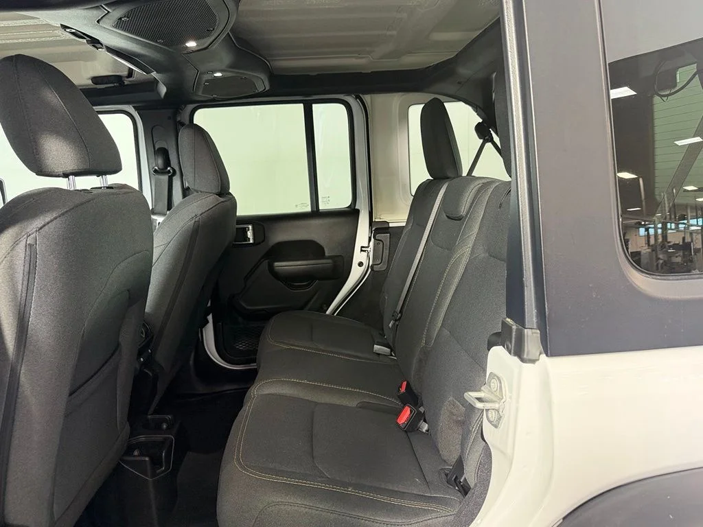 Used 2025 White Jeep Sport S image 14
