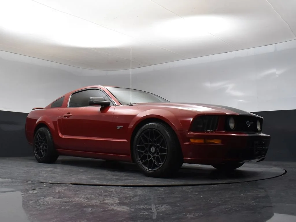 Used 2008 Red Ford GT Premium image 7