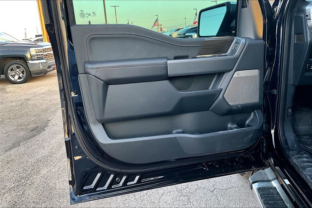 2025 Ford F-150 Lariat - Photo 13