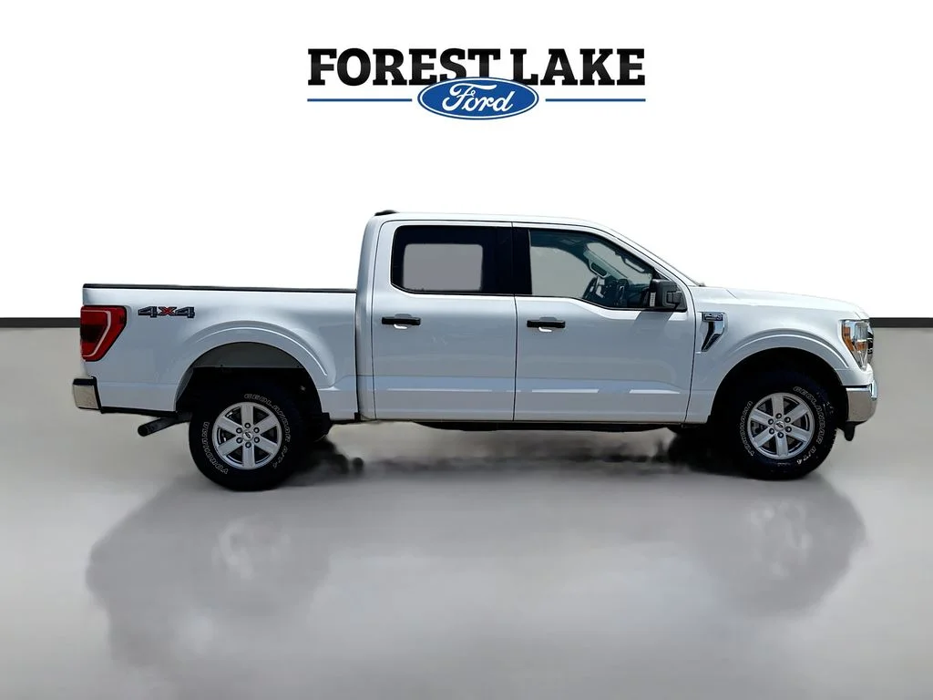 Certified Used 2021 Oxford White Ford XLT image 8