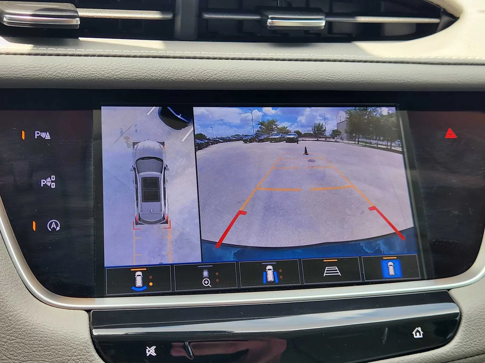 2026 Cadillac XT5 Premium Luxury - Photo 12
