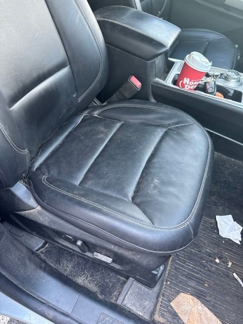 Used 2022 Silver Ford XLT image 13