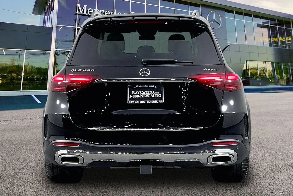 New 2026 Black Mercedes-Benz GLE 450 image 4
