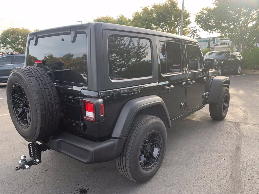 Used 2021 Black Clearcoat Jeep Unlimited Sport S image 4