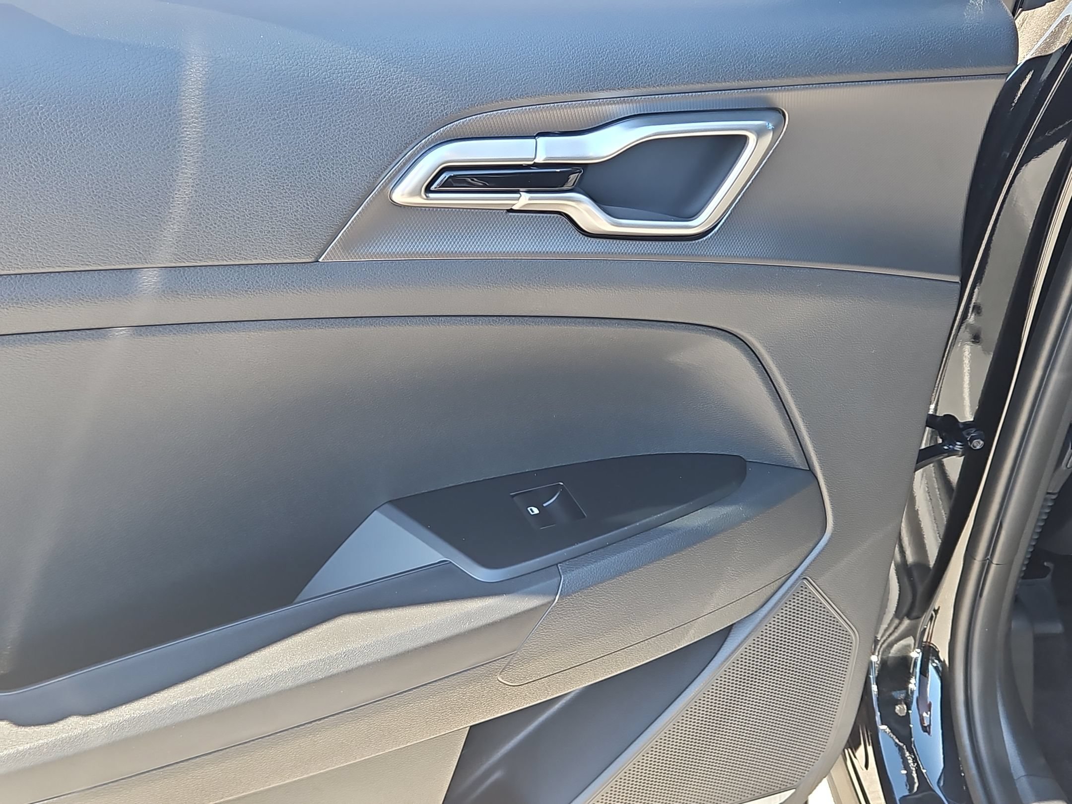 New 2027 Fusion Black Kia S image 28