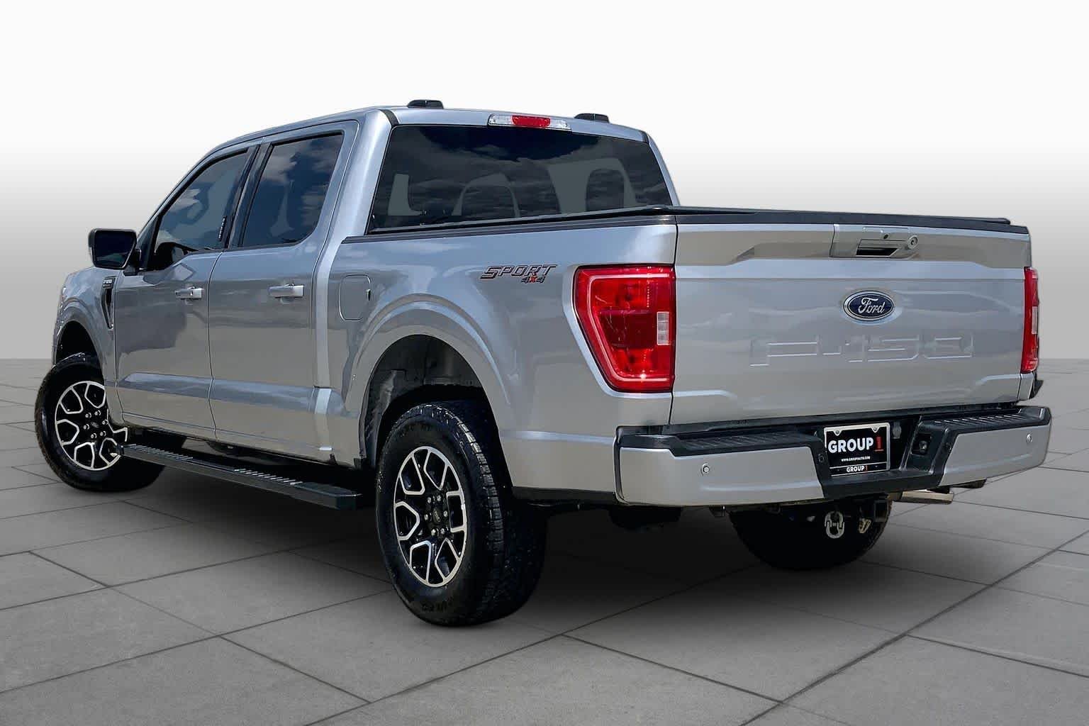 Used 2023 Iconic Silver Ford XLT image 12