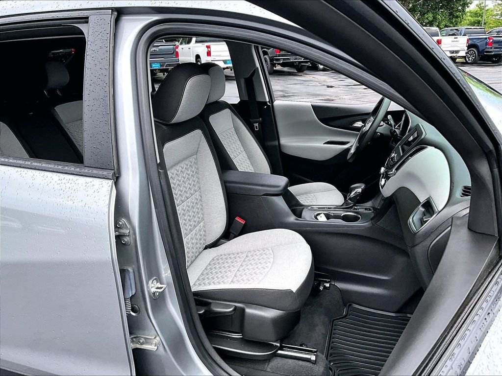 Used 2024 Gray Chevrolet LS image 11