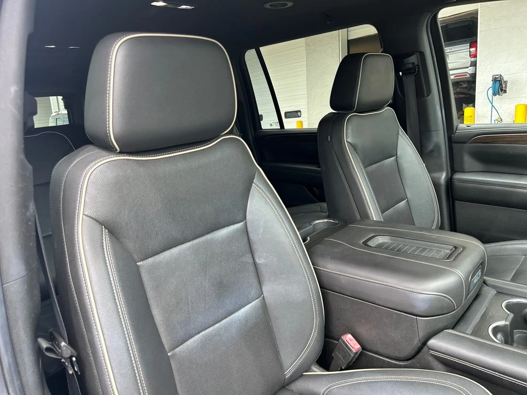Used 2022 White Chevrolet Premier image 15