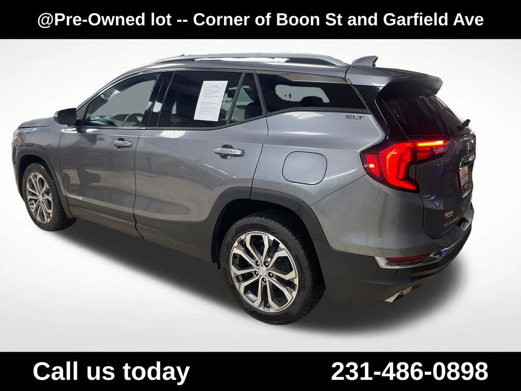 Used 2020 Gray GMC SLT image 3