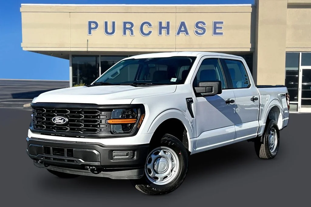New 2026 Oxford White Ford XL image 2