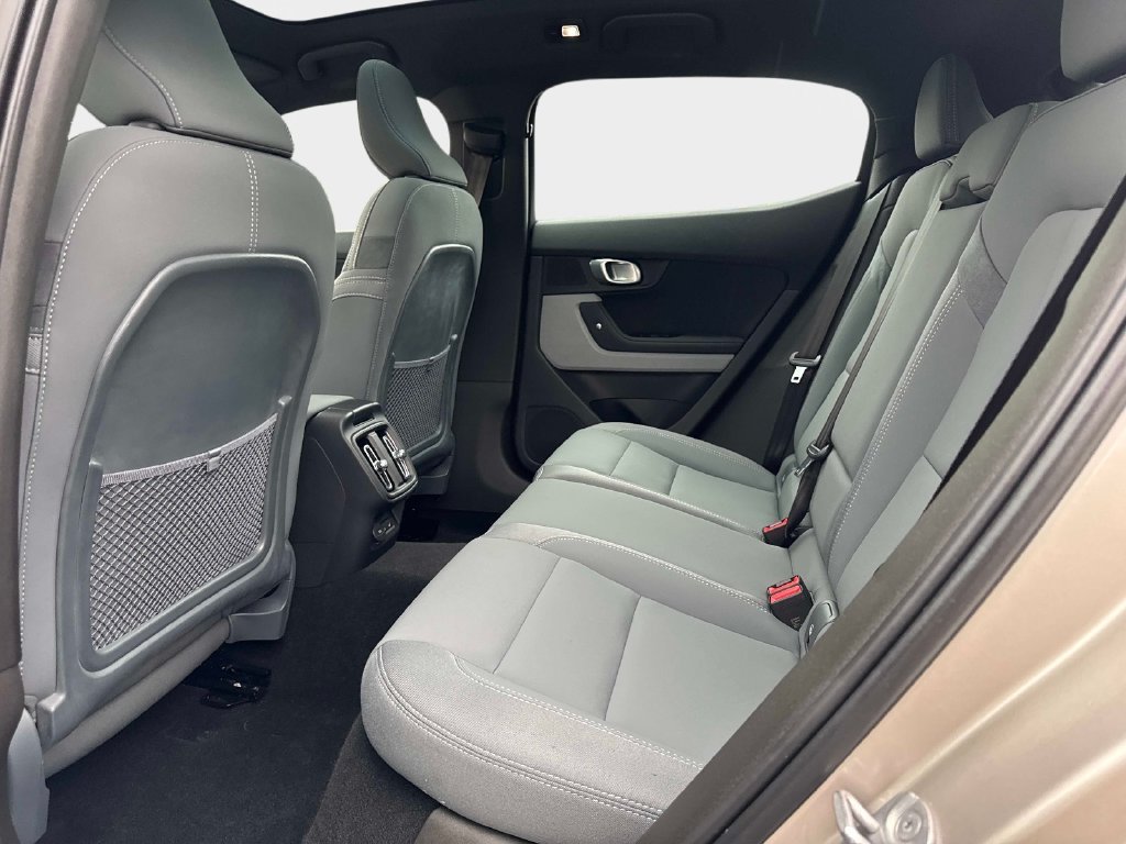 Used 2024 Jupiter Metallic Polestar Long Range Dual Motor image 11