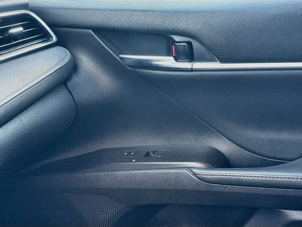 Used 2022 Silver Toyota XSE image 18