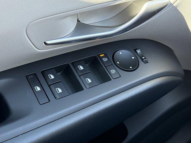 2026 Hyundai Tucson Blue SE - Photo 15