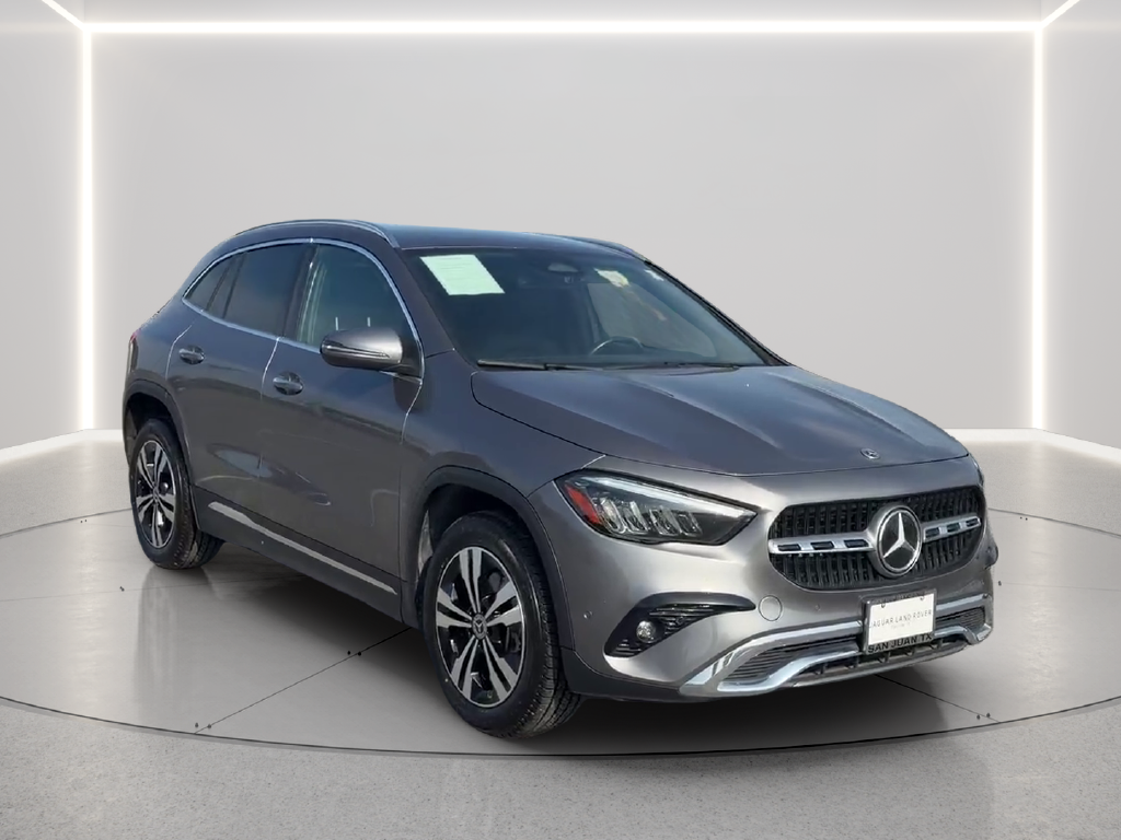 Used 2025 Mountain Gray Metallic Mercedes-Benz GLA 250 image 3