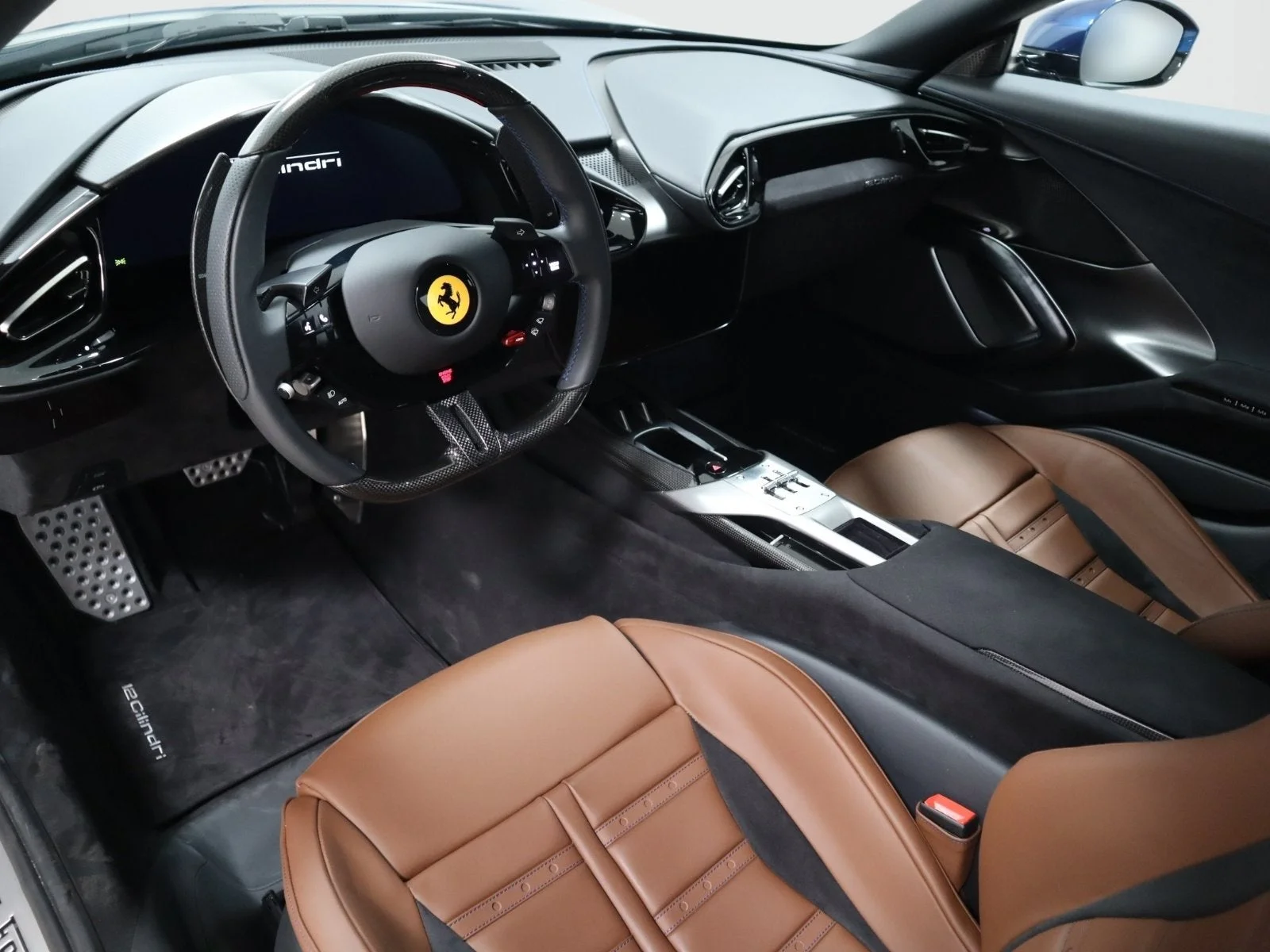 Used 2025 Blu Tour De France Ferrari  image 9
