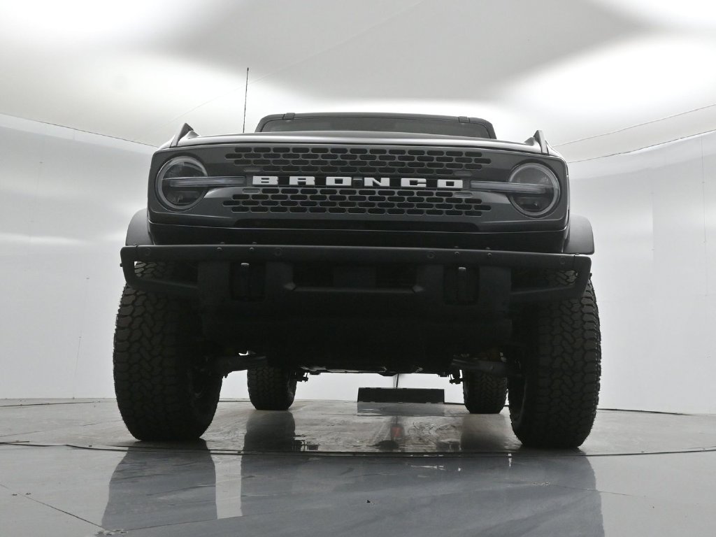 New 2026 Shadow Black Ford Badlands image 42