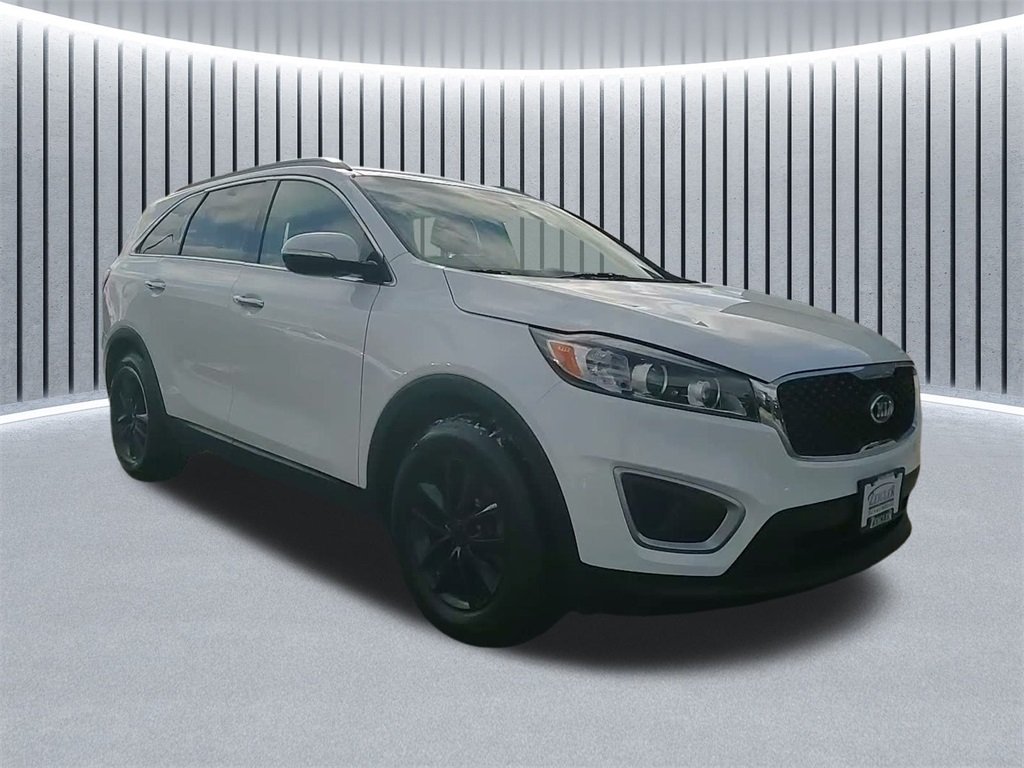 2017 Kia Sorento LX