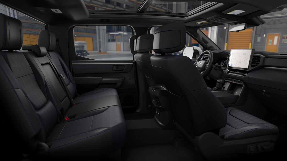 New 2026 Wind Chill Pearl Toyota Platinum image 21