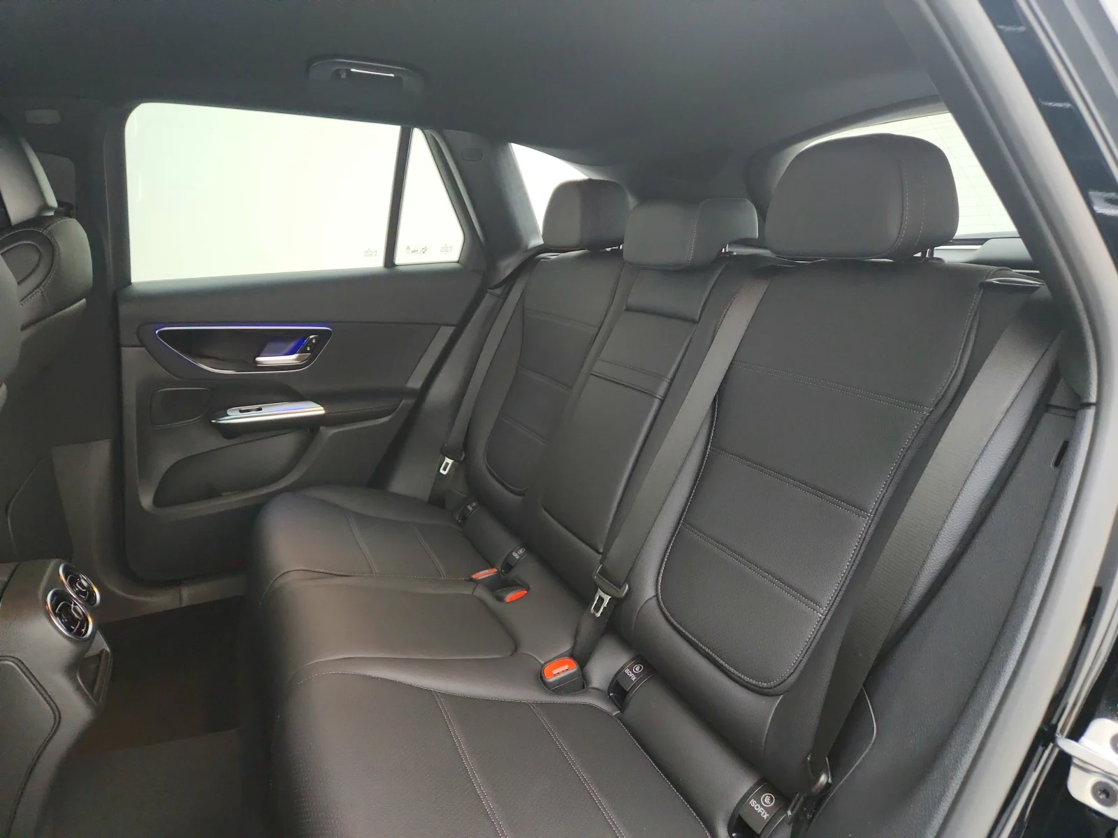Certified Used 2025 Black Mercedes-Benz GLC 300 image 18