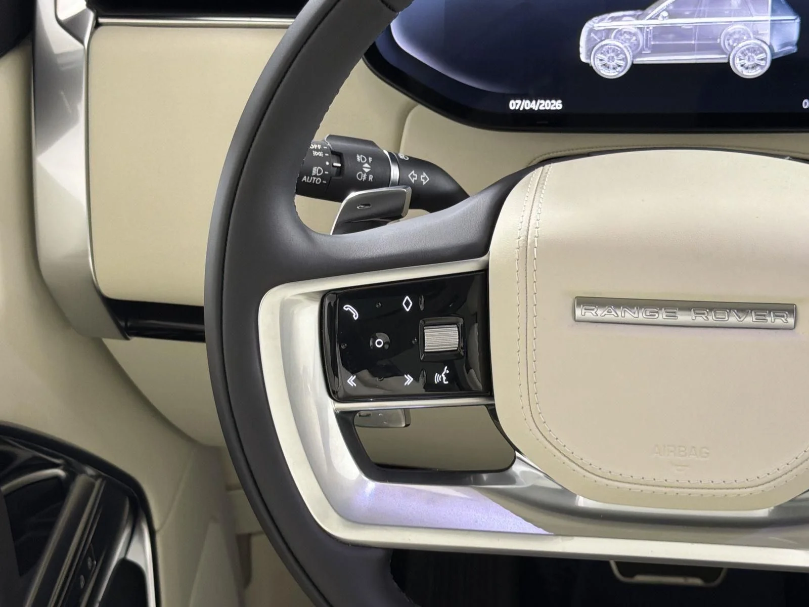 2026 Land Rover Range Rover SE - Photo 12