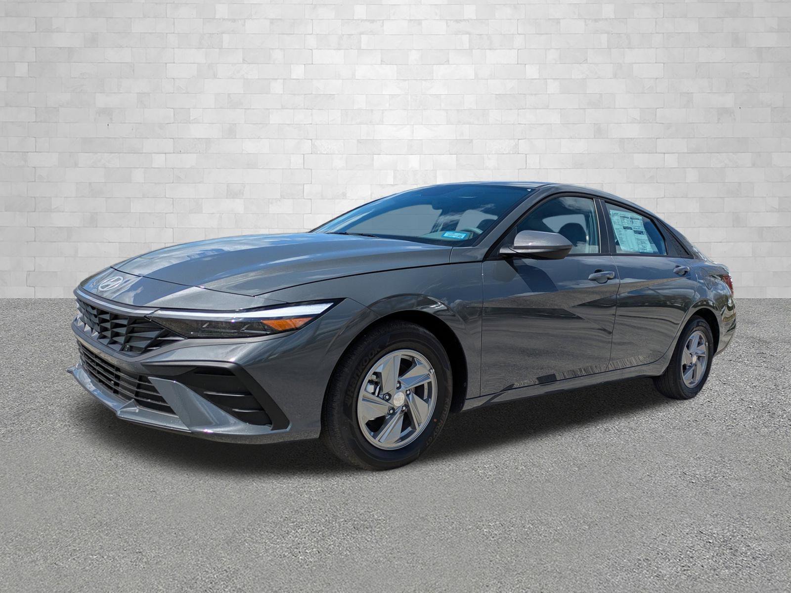 New 2026 Ecotronic Gray Hyundai SE image 5