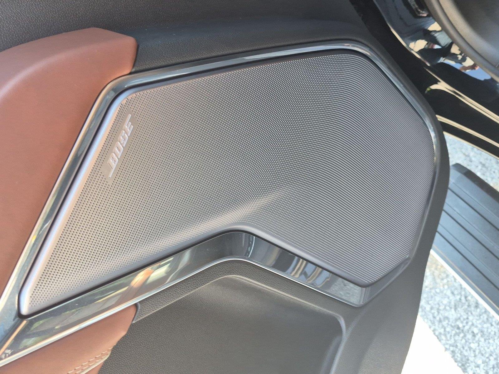 Used 2026 Onyx Black GMC Denali Ultimate image 16