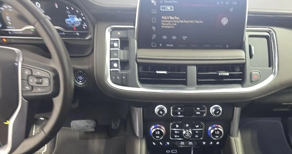 Used 2023 Blue GMC SLT image 10