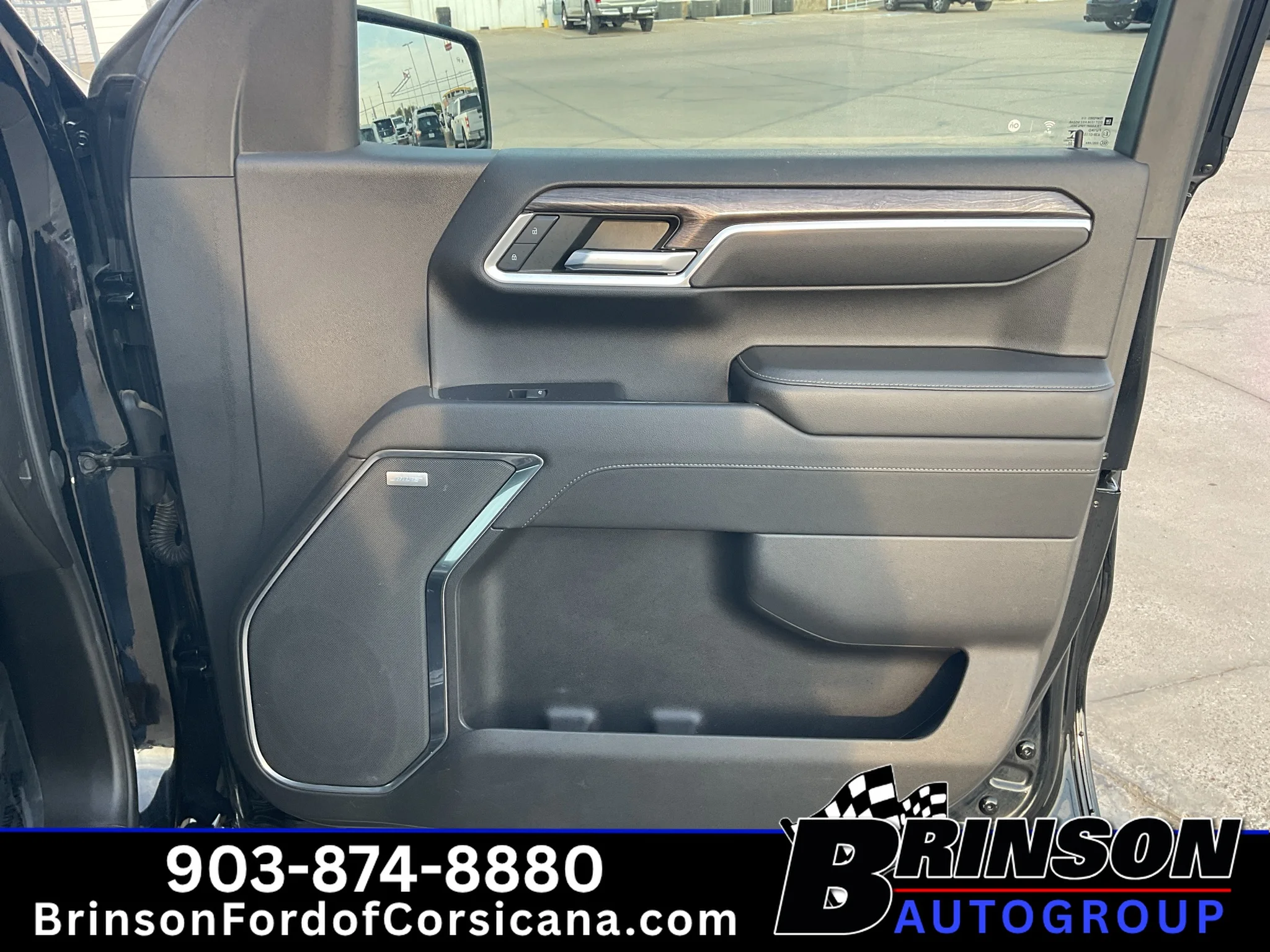 Used 2022 Black Chevrolet LTZ image 20