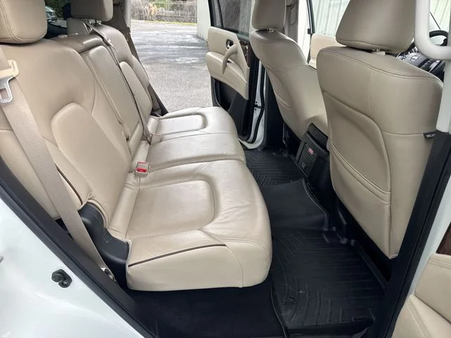 Used 2017 White Nissan SL image 11