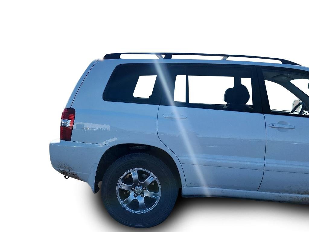 Used 2005  Toyota  image 5