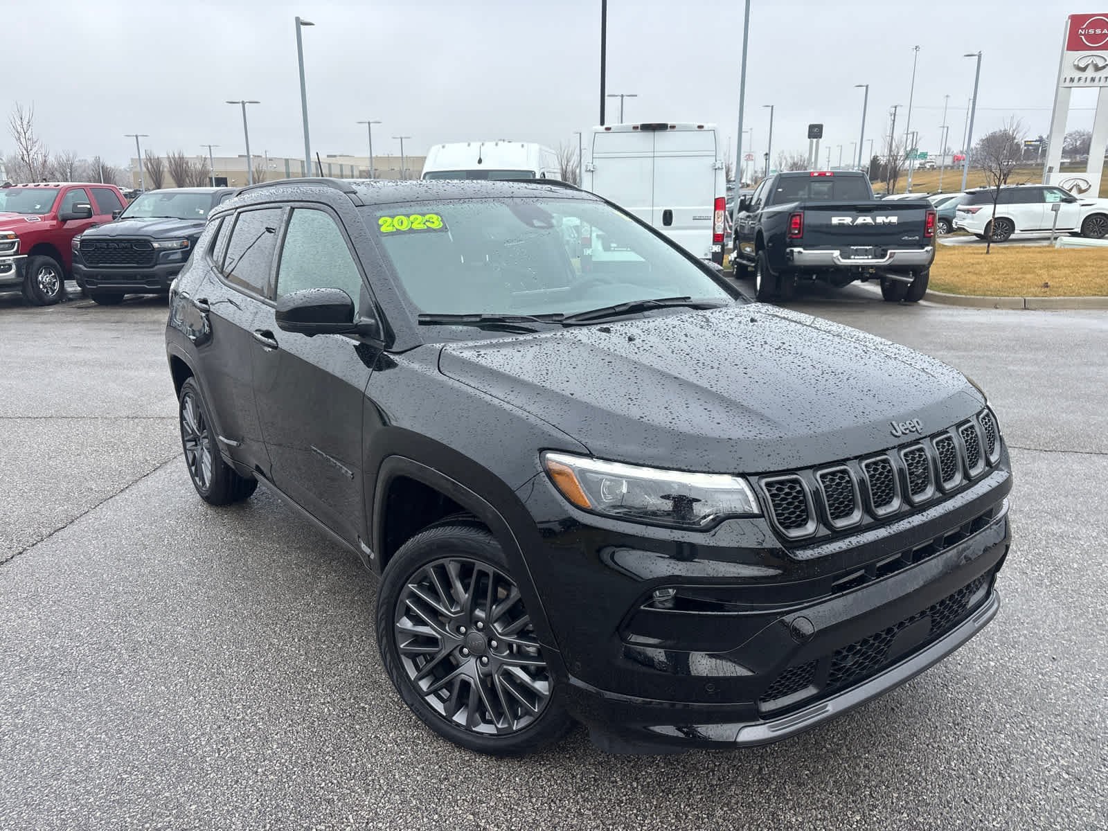 Used 2023 Jeep Compass High Altitude with VIN 3C4NJDCN0PT542102 for sale in Kansas City
