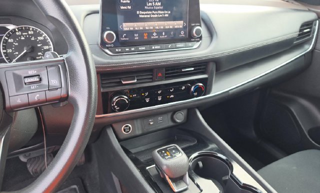 Used 2023 Gray Nissan S image 10