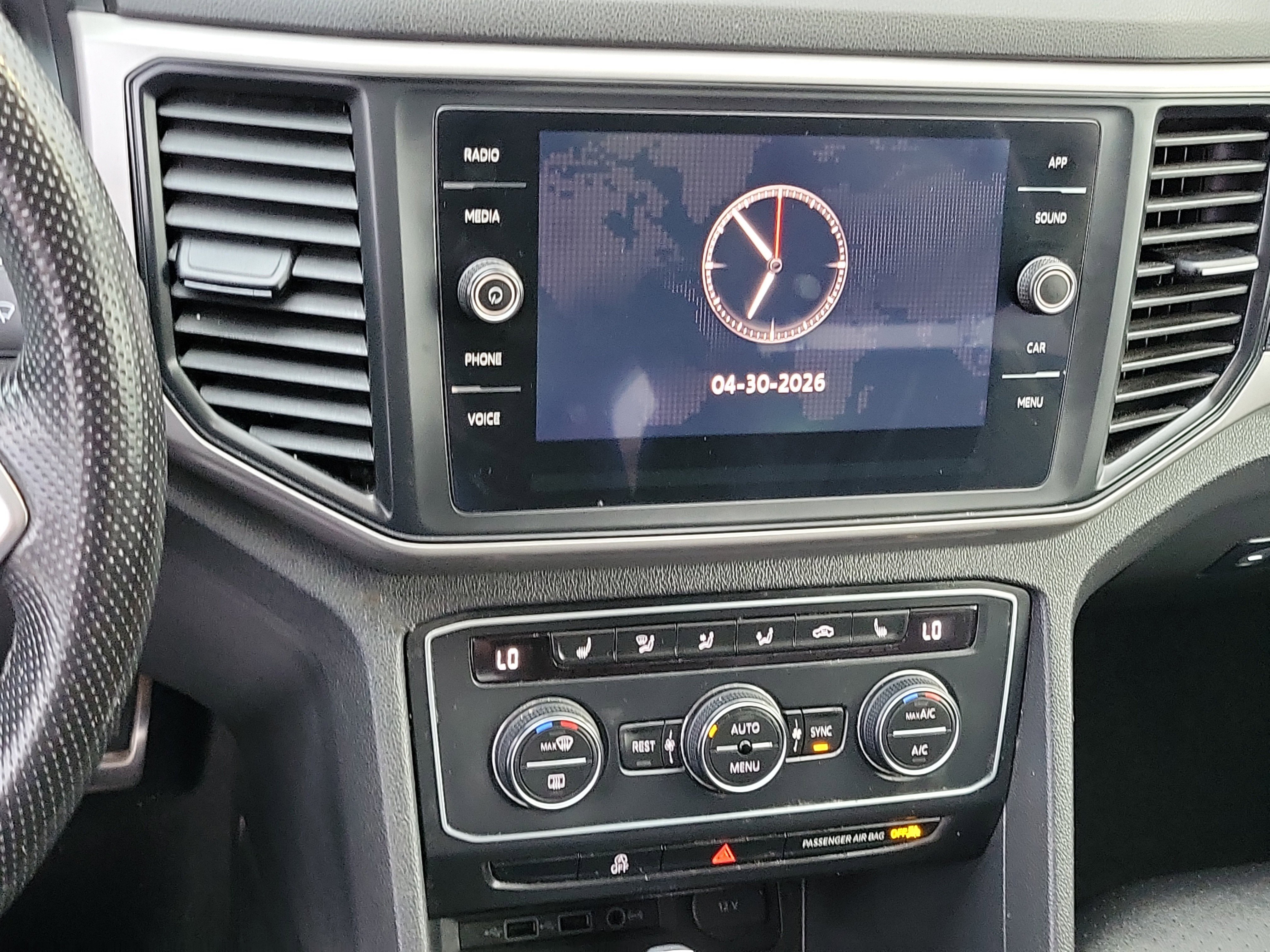 2021 Volkswagen Atlas SE w/Tech R-Line - Photo 12